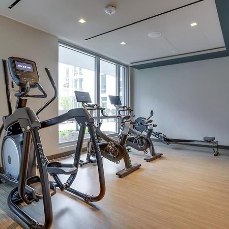 Gorgeous 1 Bedroom At Clarendon With Gym And Rooftop Arlington Exterior foto