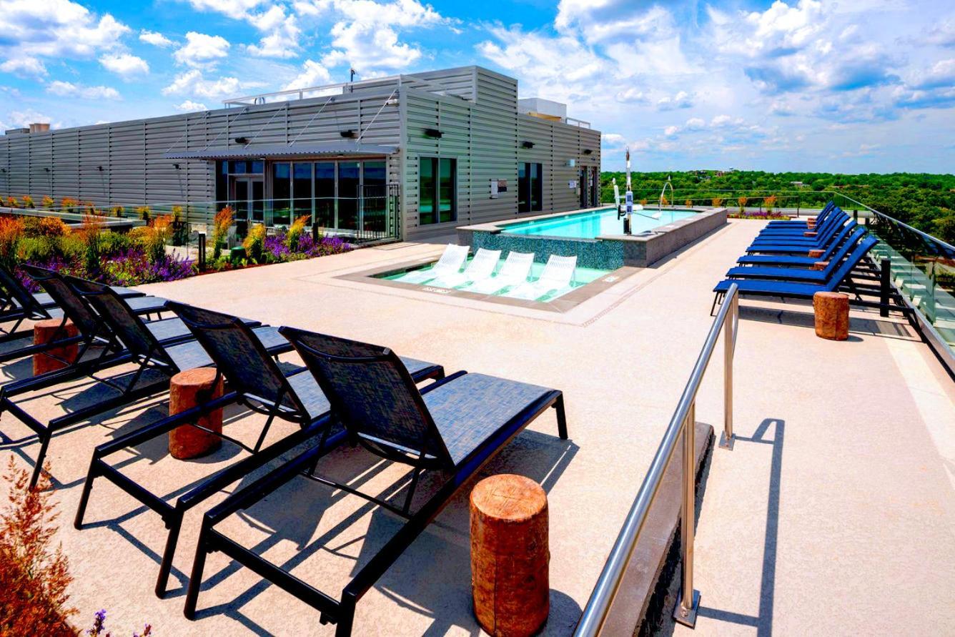 Gorgeous 1 Bedroom At Clarendon With Gym And Rooftop Arlington Exterior foto